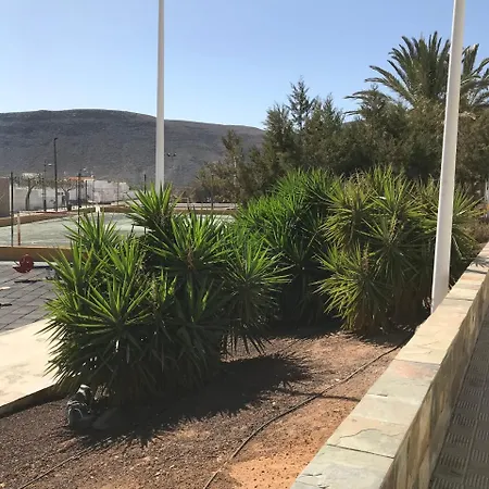 Cala * Giniginámar